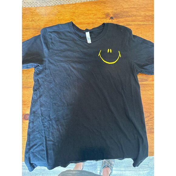 shirt - Picture 2 of 3